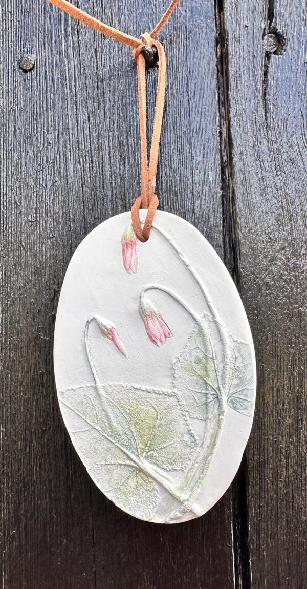 Made from REAL PLANTS! Watercolour painted hanging Room diffuser,beautiful,handmade,cast from Cyclamen.With a bottle of spring garden scent. - Image 2